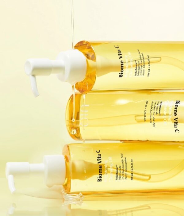 UIQ Biome Vita C Brightening Cleansing Oil 200ml